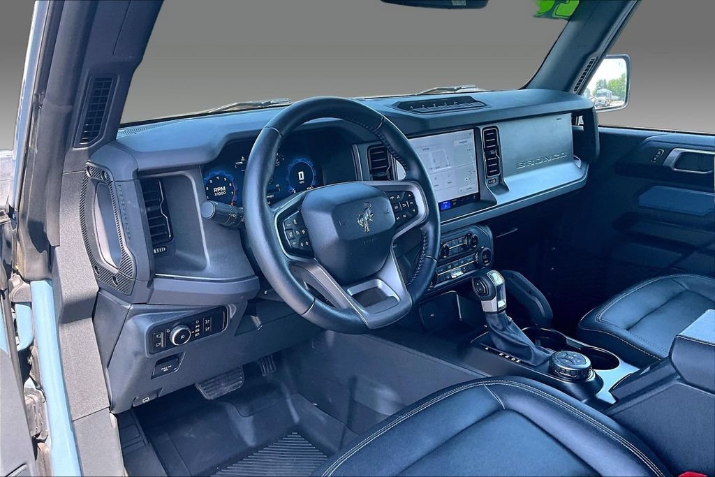 Used 2025 Ford Bronco Badlands AWD/4WD image 7