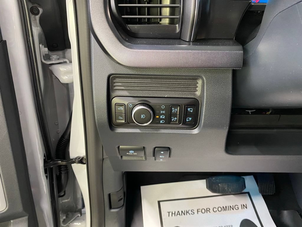 New 2026 Ford F250 Platinum AWD/4WD image 26