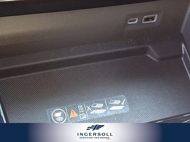 Used 2025 GMC Yukon AT4 w/ LPO, Floor Liner Package image 16