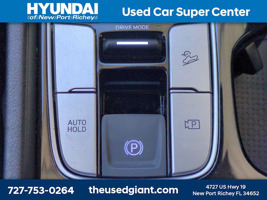 Used 2025 Hyundai Santa Cruz SEL FWD image 24