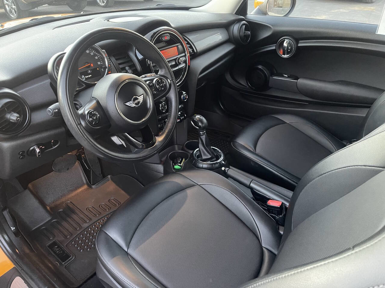 Used 2014 MINI Cooper 2-Door Hardtop image 13