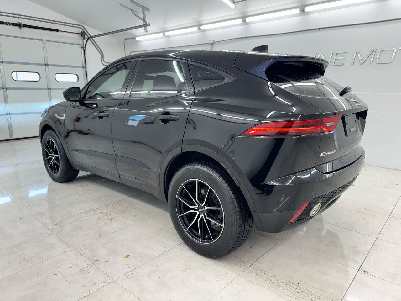 Used 2020 Jaguar E-PACE AWD/4WD image 8