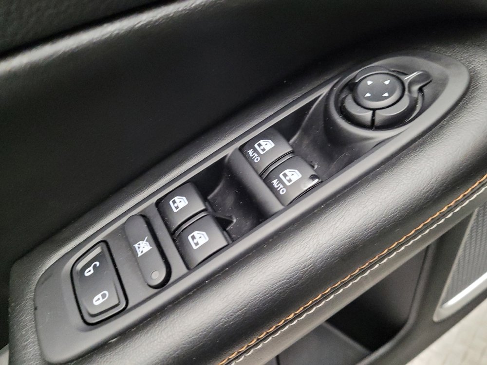 Used 2021 Jeep Compass Sport image 27