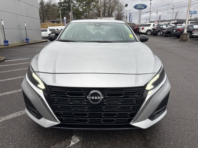 Used 2024 Nissan Altima 2.5 SV image 8