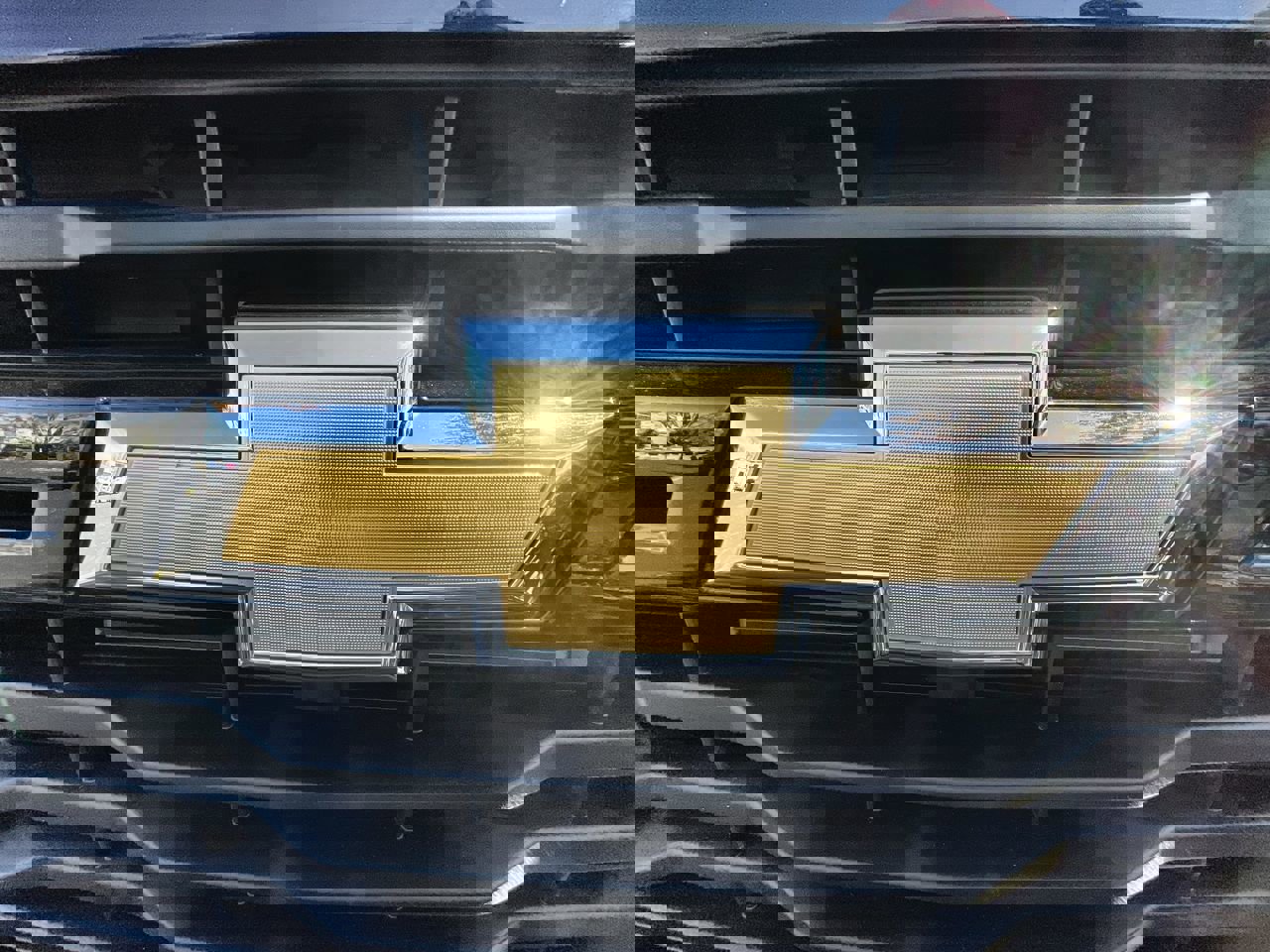 Used 2025 Chevrolet Silverado 2500 Custom w/ Custom Value Package image 31