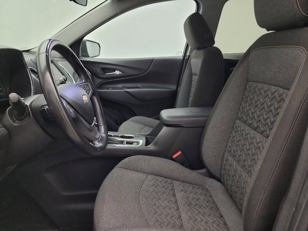 Used 2022 Chevrolet Equinox LT w/ Driver Convenience Package AWD/4WD image 17