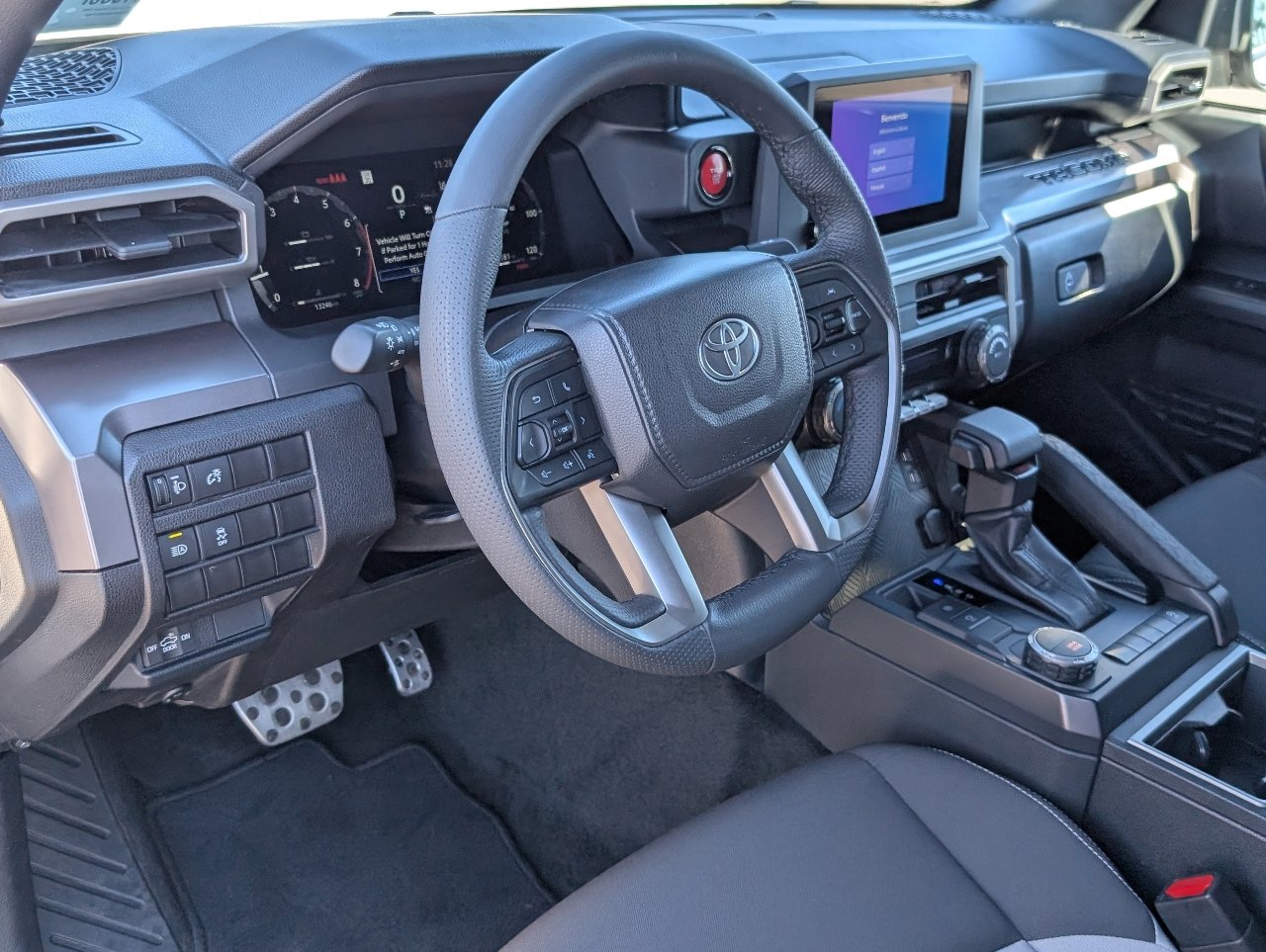 Used 2025 Toyota Tacoma TRD Sport image 14