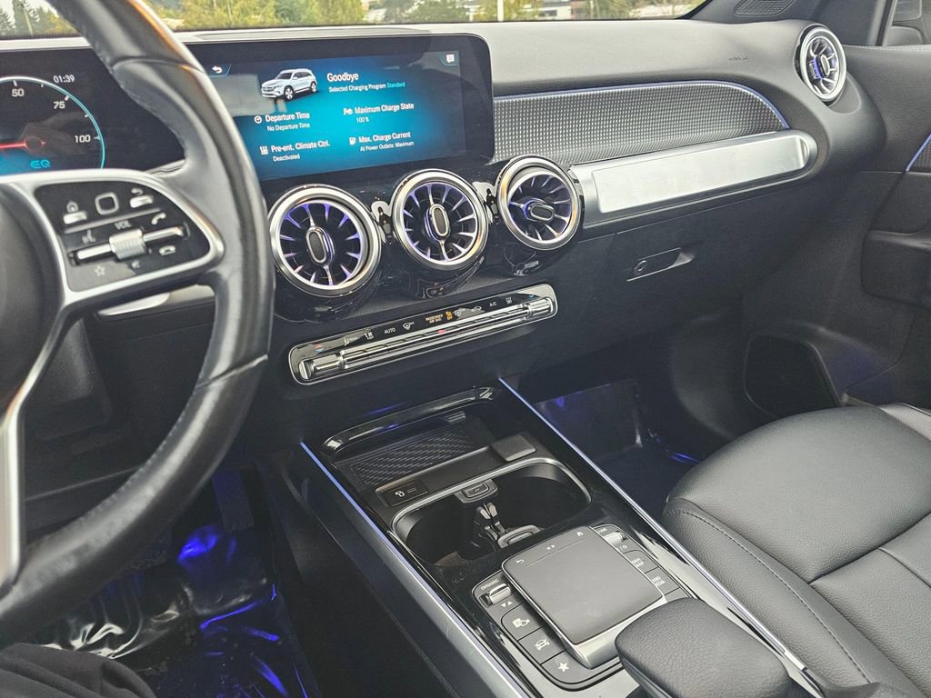 Used 2022 Mercedes-Benz EQB 350 4MATIC image 39