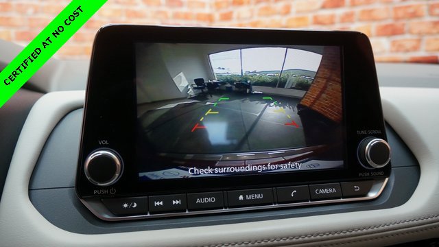 Used 2022 Nissan Rogue SV w/ SV Premium Package image 16