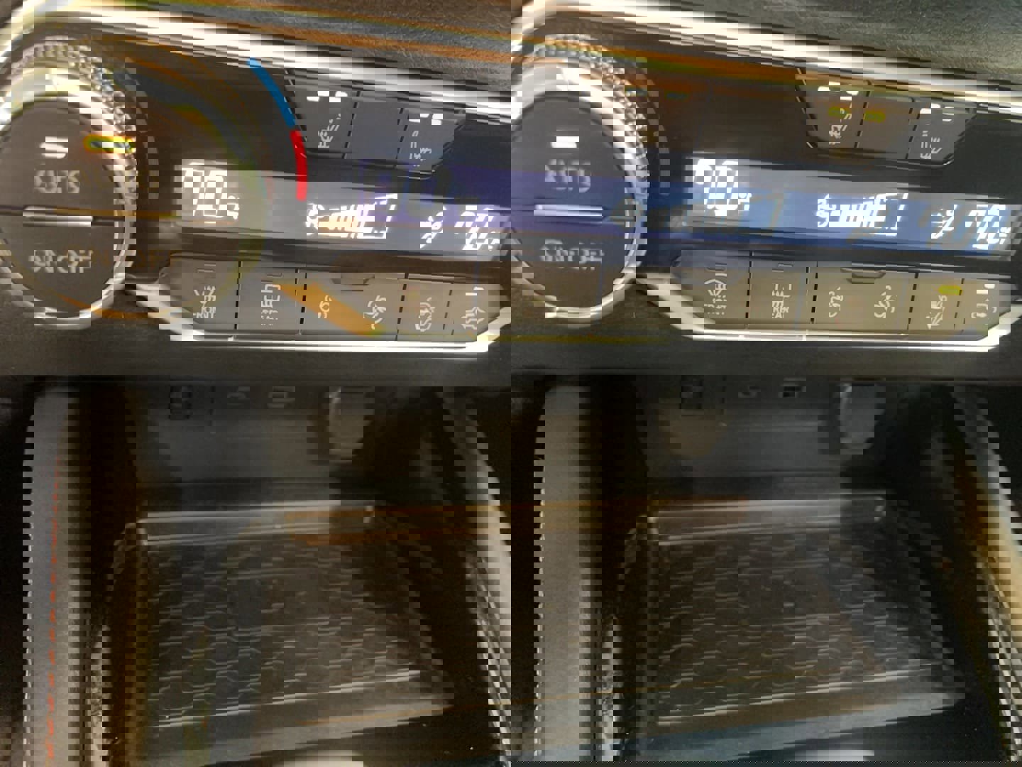 Used 2025 Nissan Altima 2.5 SR w/ SR Premium Package image 8