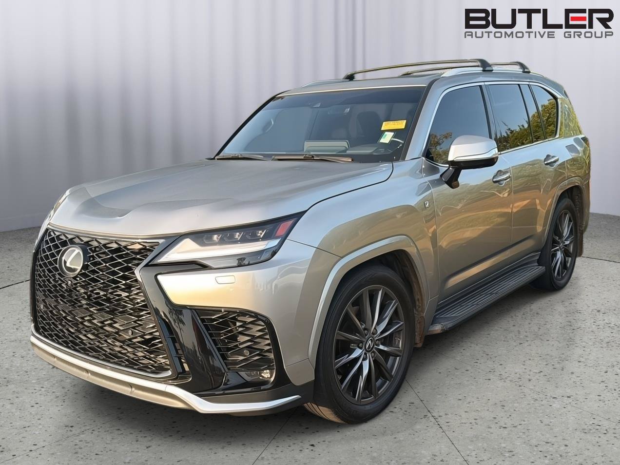 Used 2022 Lexus LX 600 F Sport w/ Accessory Package (Z1)