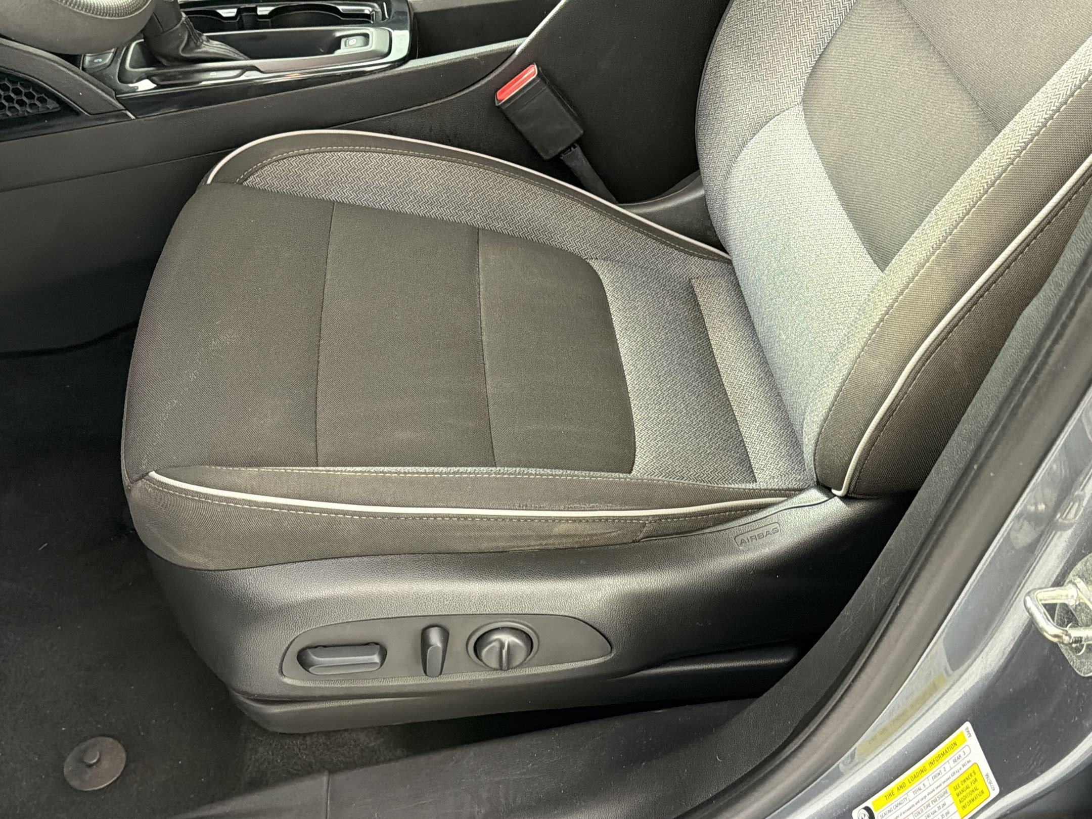 Used 2021 Chevrolet TrailBlazer LT AWD/4WD image 15