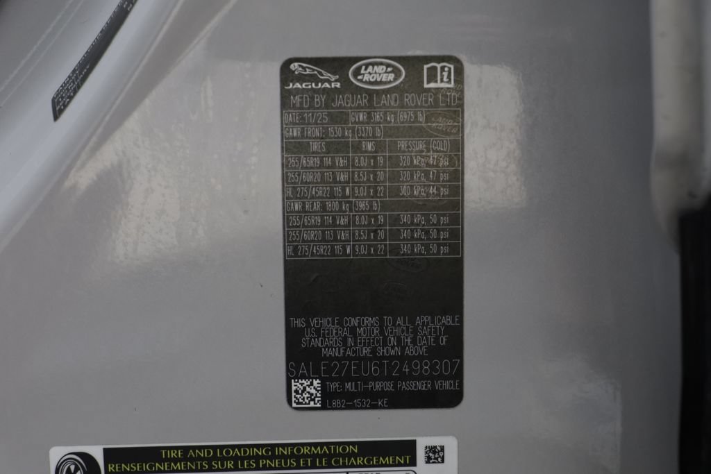 Certified 2026 Land Rover Defender 110 X-Dynamic SE AWD/4WD image 25