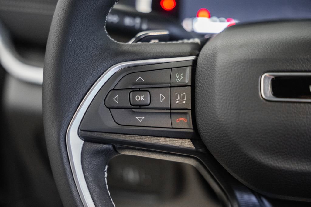 New 2025 Jeep Grand Cherokee 4WD image 27