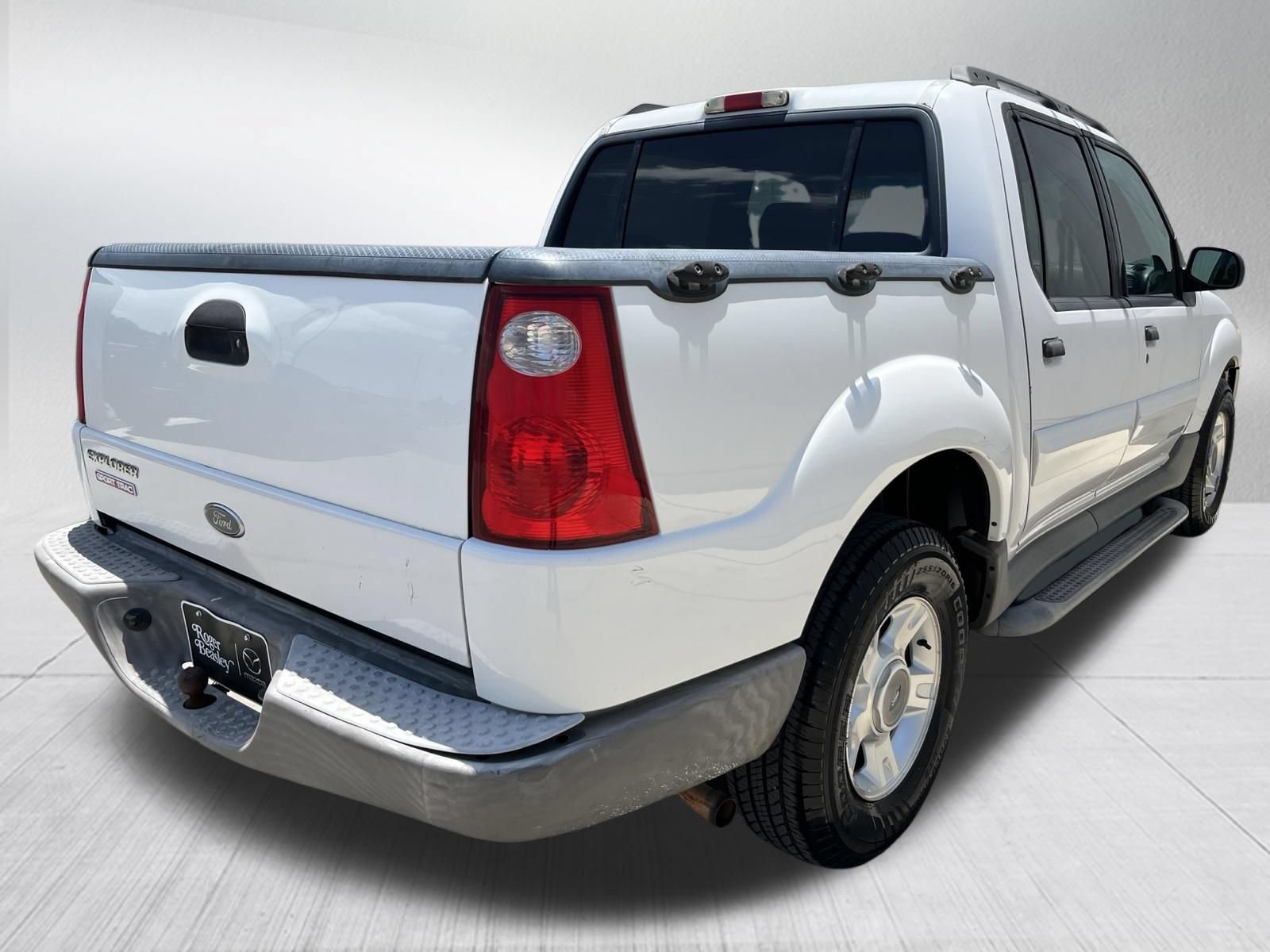 Used 2001 Ford Explorer Sport Trac 2WD image 9