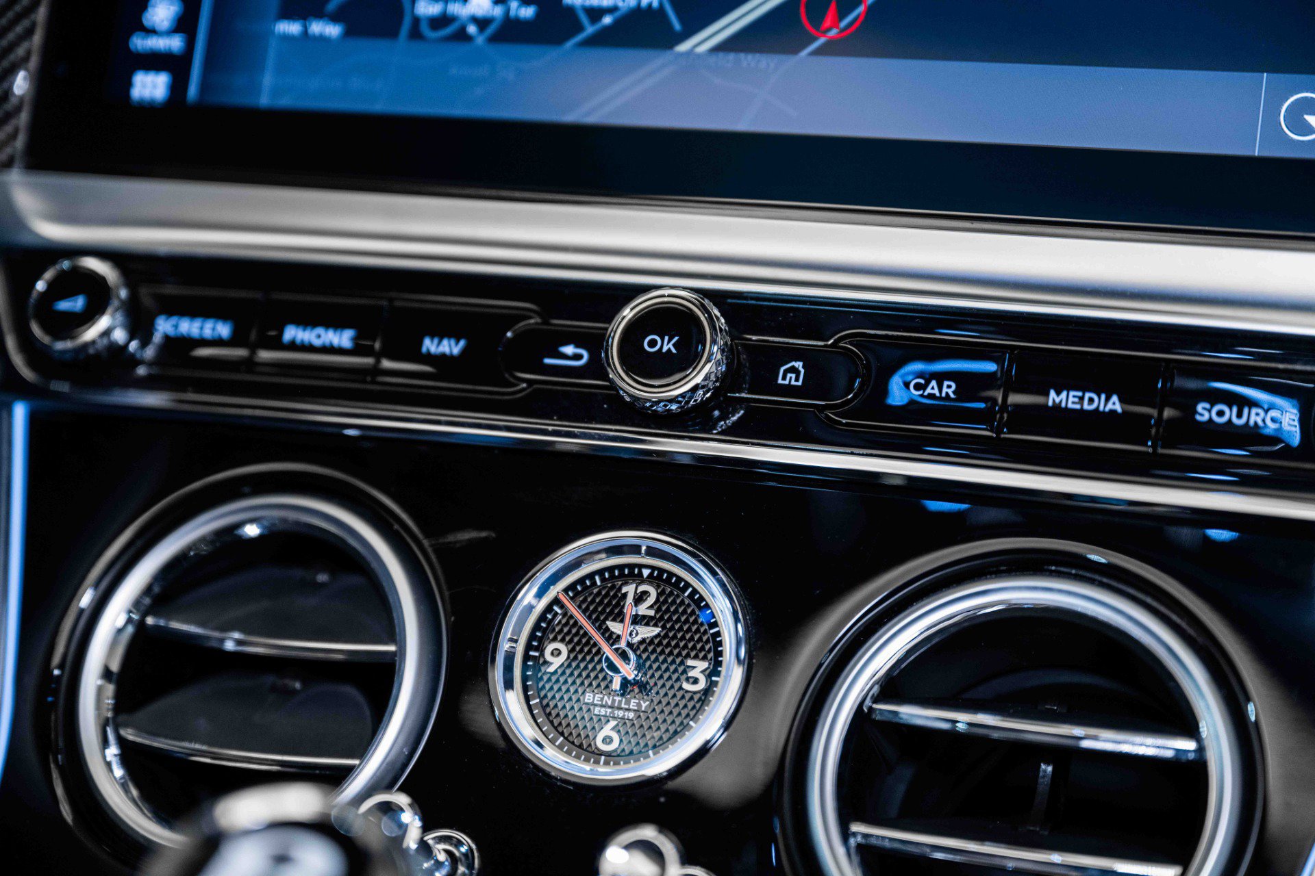 Used 2023 Bentley Continental GT Speed image 32