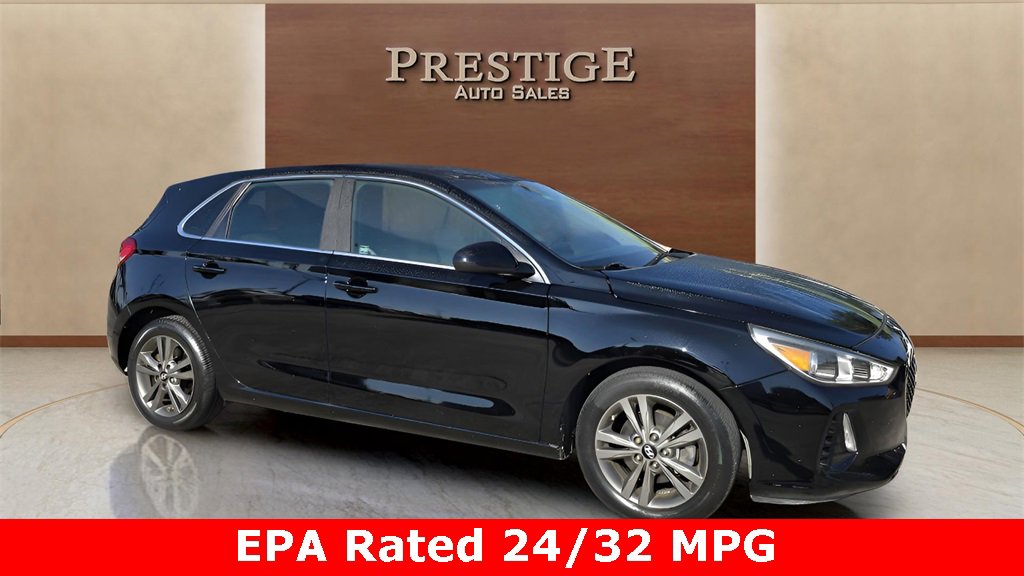 Used 2018 Hyundai Elantra GT image 14