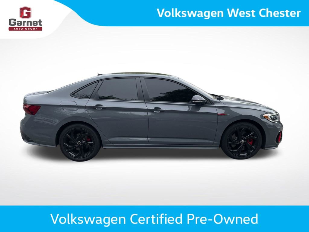Used 2024 Volkswagen Jetta GLI Autobahn w/ GLI Black Package FWD image 7