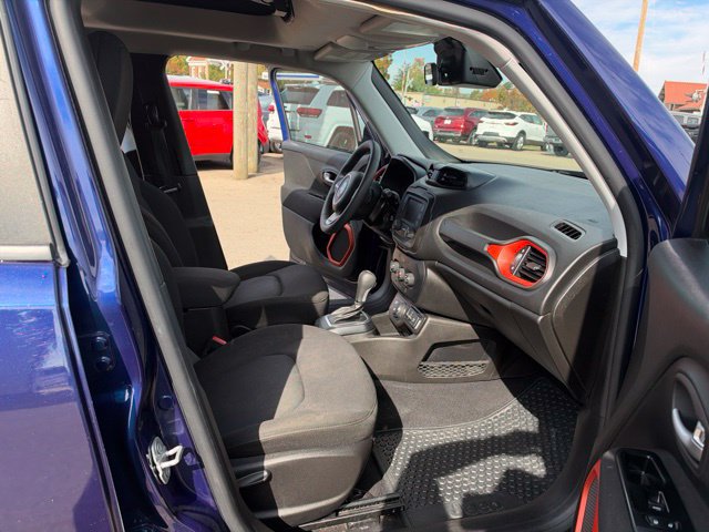 Used 2020 Jeep Renegade Sport AWD/4WD image 13