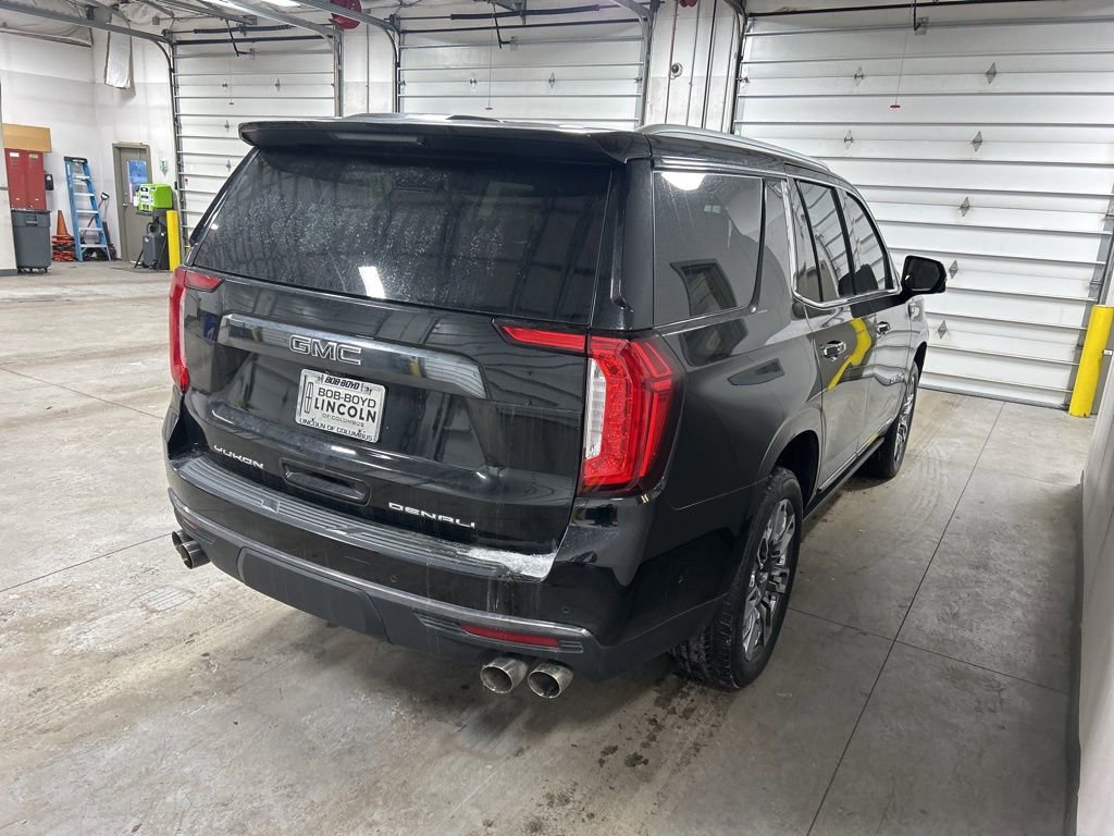 Used 2023 GMC Yukon Denali Ultimate image 4
