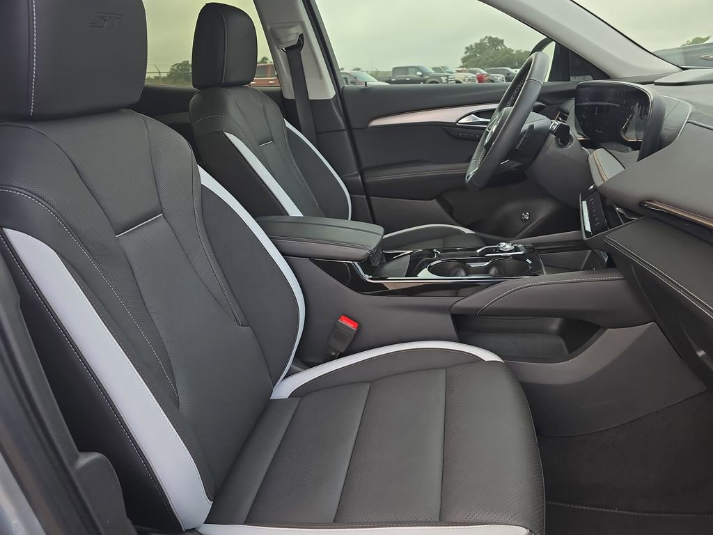 New 2025 Buick Envision Sport Touring image 10