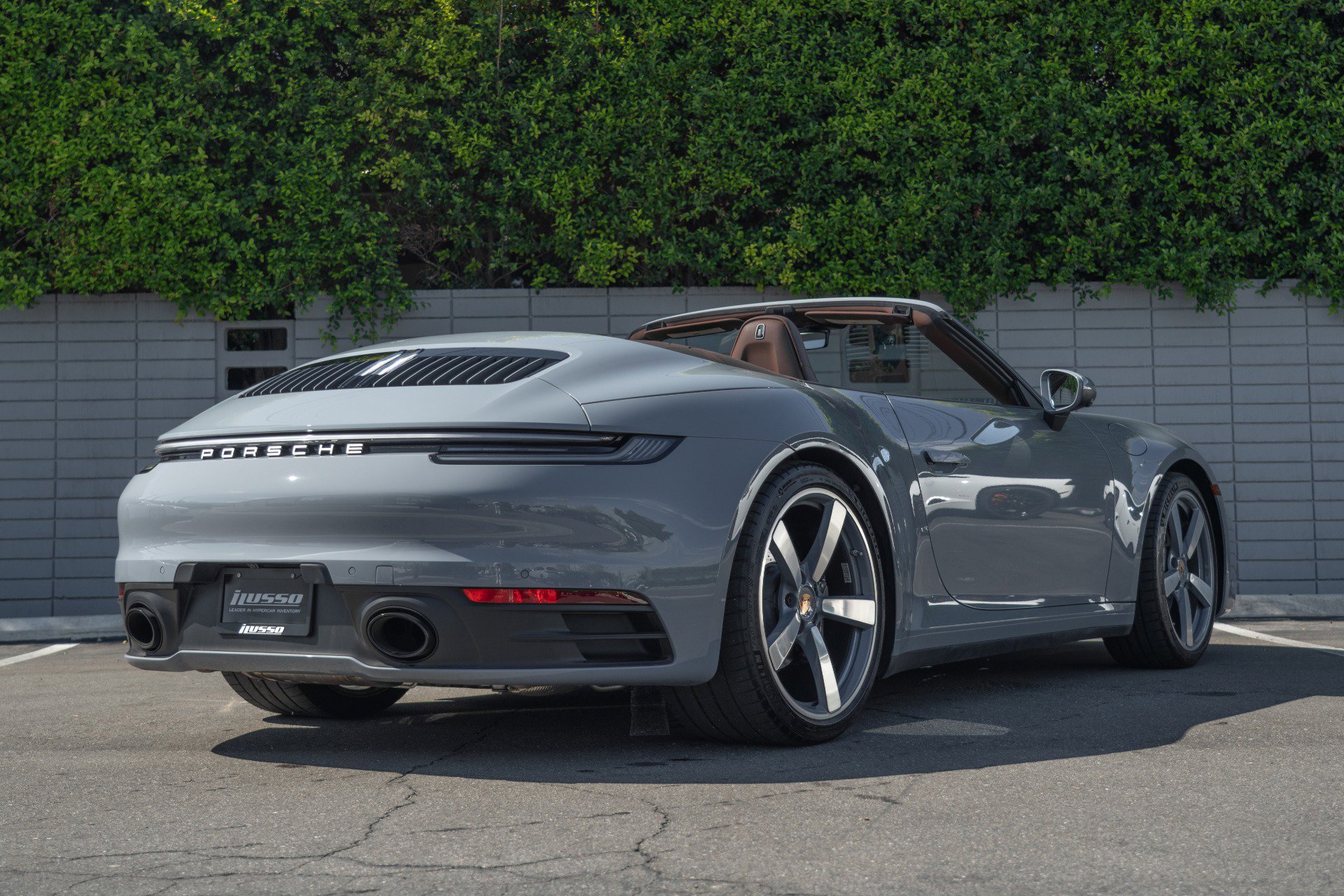 Used 2024 Porsche 911 Carrera image 30