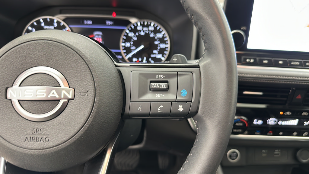 Used 2023 Nissan Rogue SL w/ SL Premium Package AWD/4WD image 18