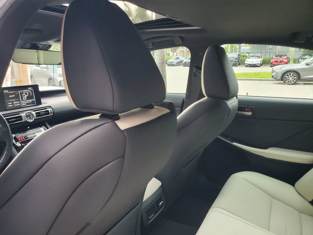 Used 2021 Lexus IS 350 F Sport w/ Accessory Package 2 AWD/4WD image 10