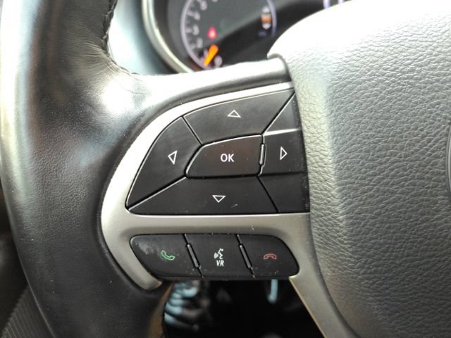 Used 2021 Jeep Grand Cherokee Limited w/ Luxury Group II RWD image 39