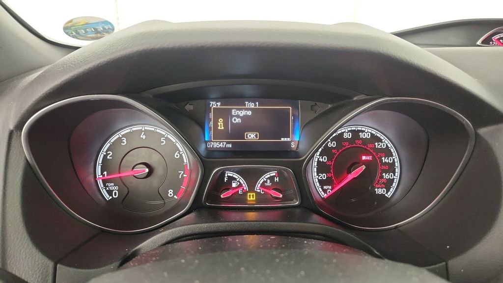 Used 2018 Ford Focus ST FWD image 11