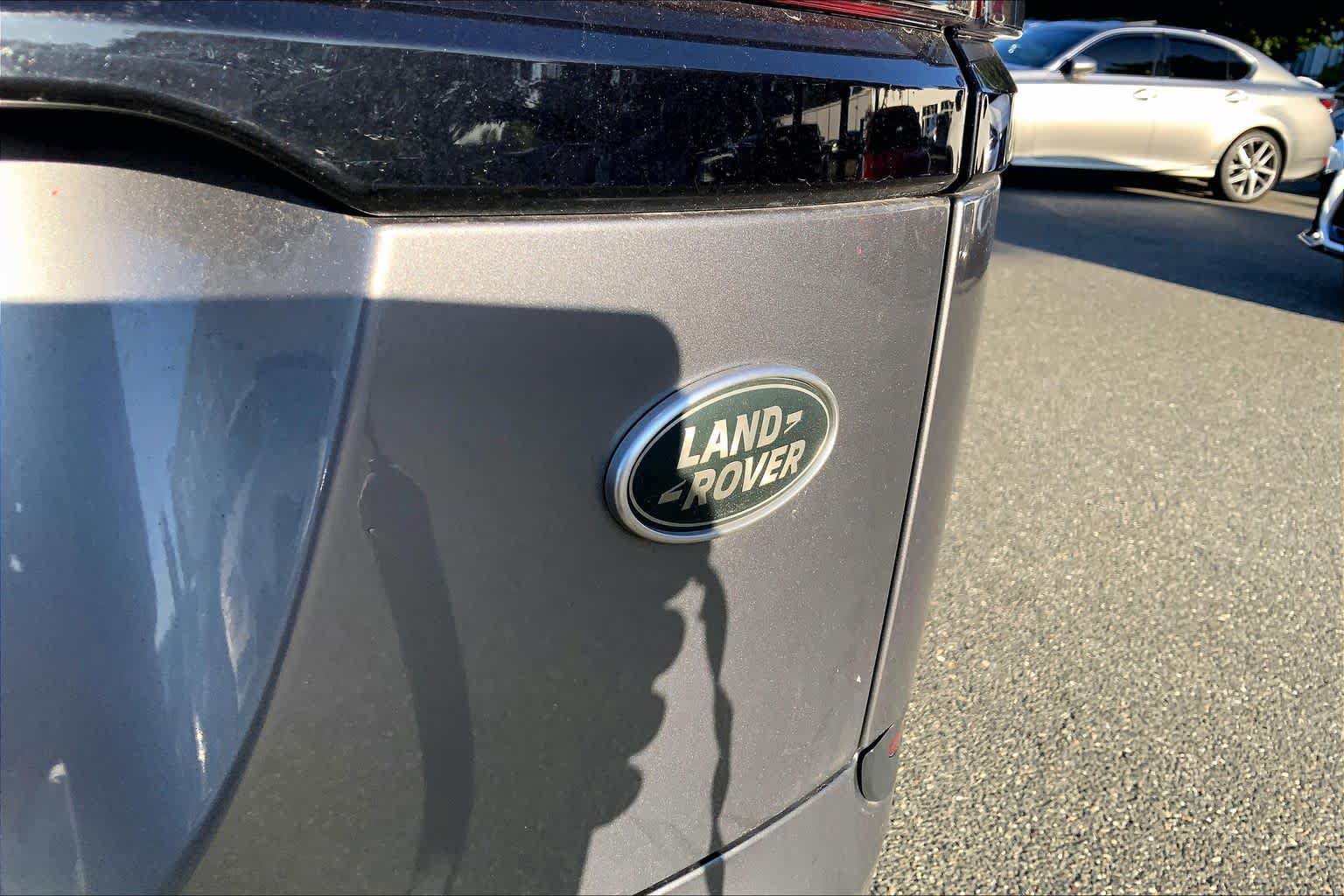 Used 2020 Land Rover Range Rover Velar S AWD/4WD image 10