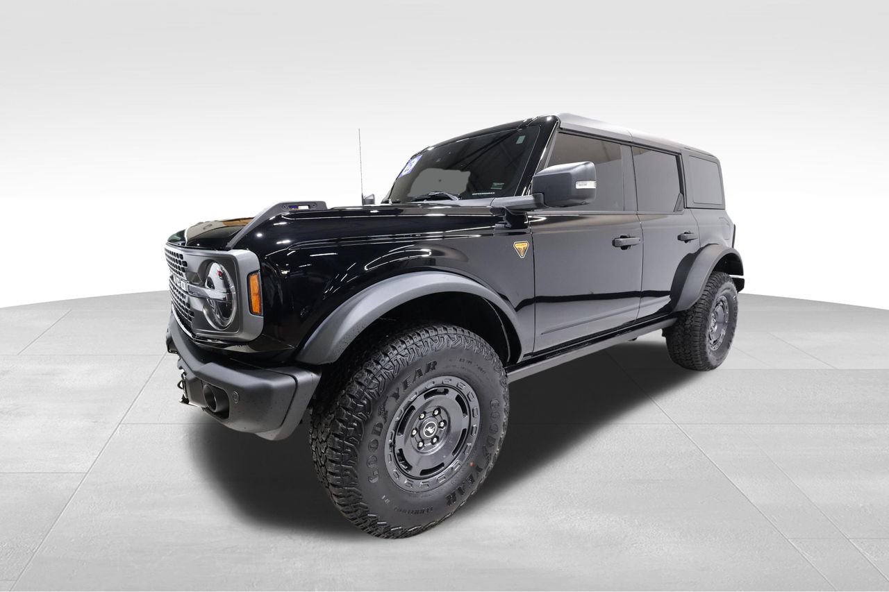 Used 2025 Ford Bronco Badlands AWD/4WD image 8