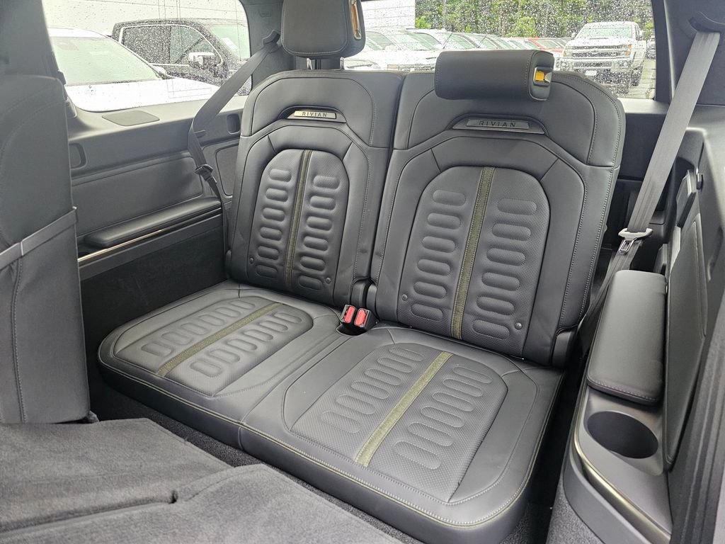 Used 2022 Rivian R1S Launch Edition AWD/4WD image 18