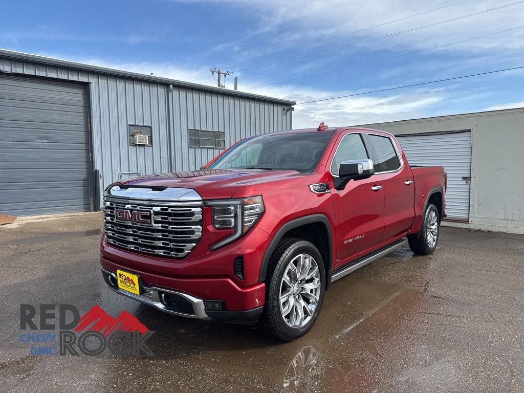 Used 2024 GMC Sierra 1500 Denali w/ Denali Reserve Package AWD/4WD image 1