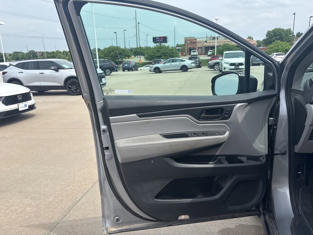 Used 2018 Honda Odyssey EX-L image 9