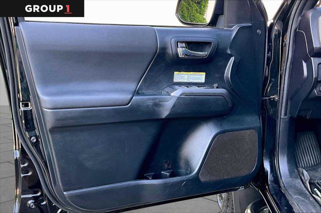 Certified 2019 Toyota Tacoma TRD Off-Road AWD/4WD image 22