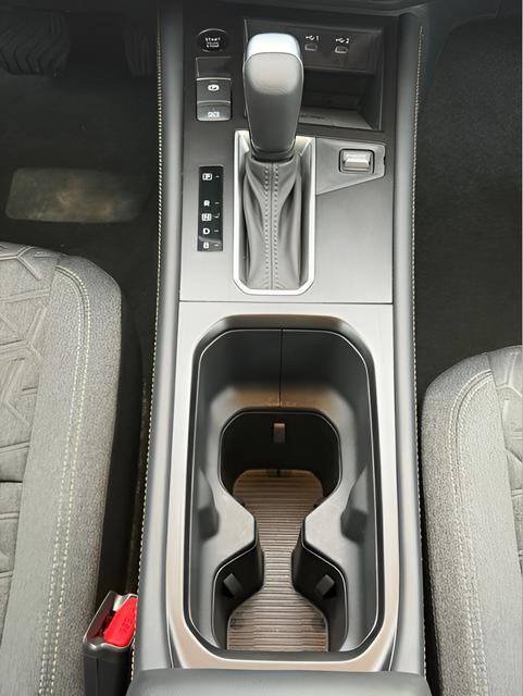 Certified 2025 Nissan Kicks SV image 36