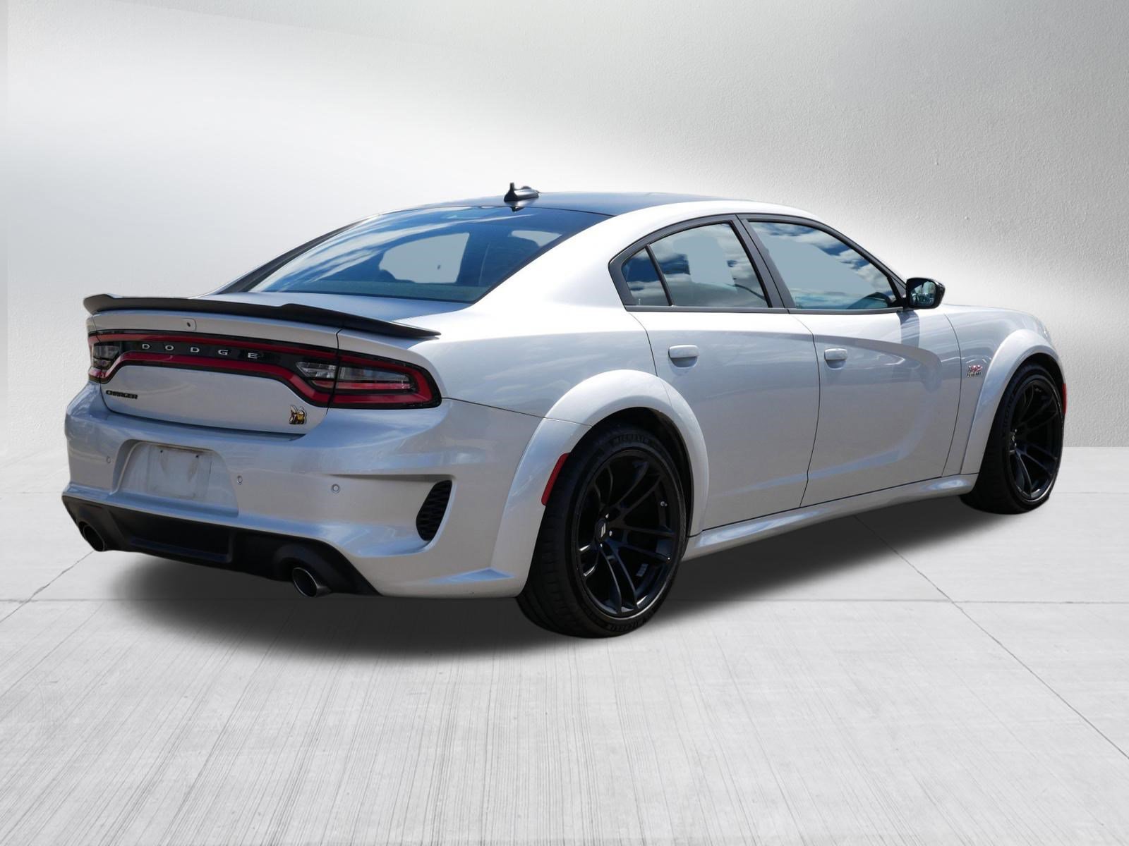 Used 2023 Dodge Charger Scat Pack RWD image 7