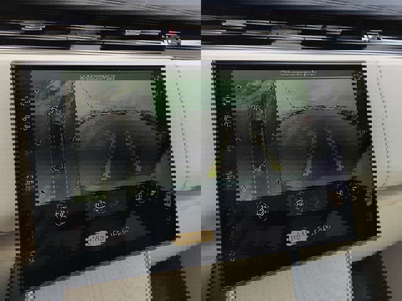 Used 2024 Land Rover Range Rover SE image 31