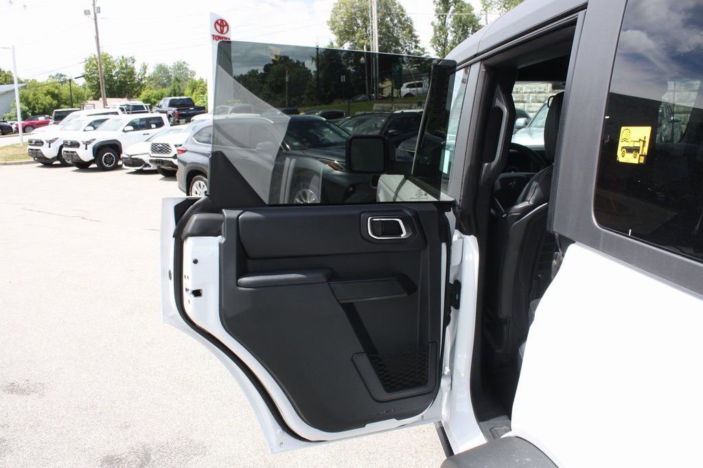 New 2025 Ford Bronco Badlands w/ Sasquatch Package image 18