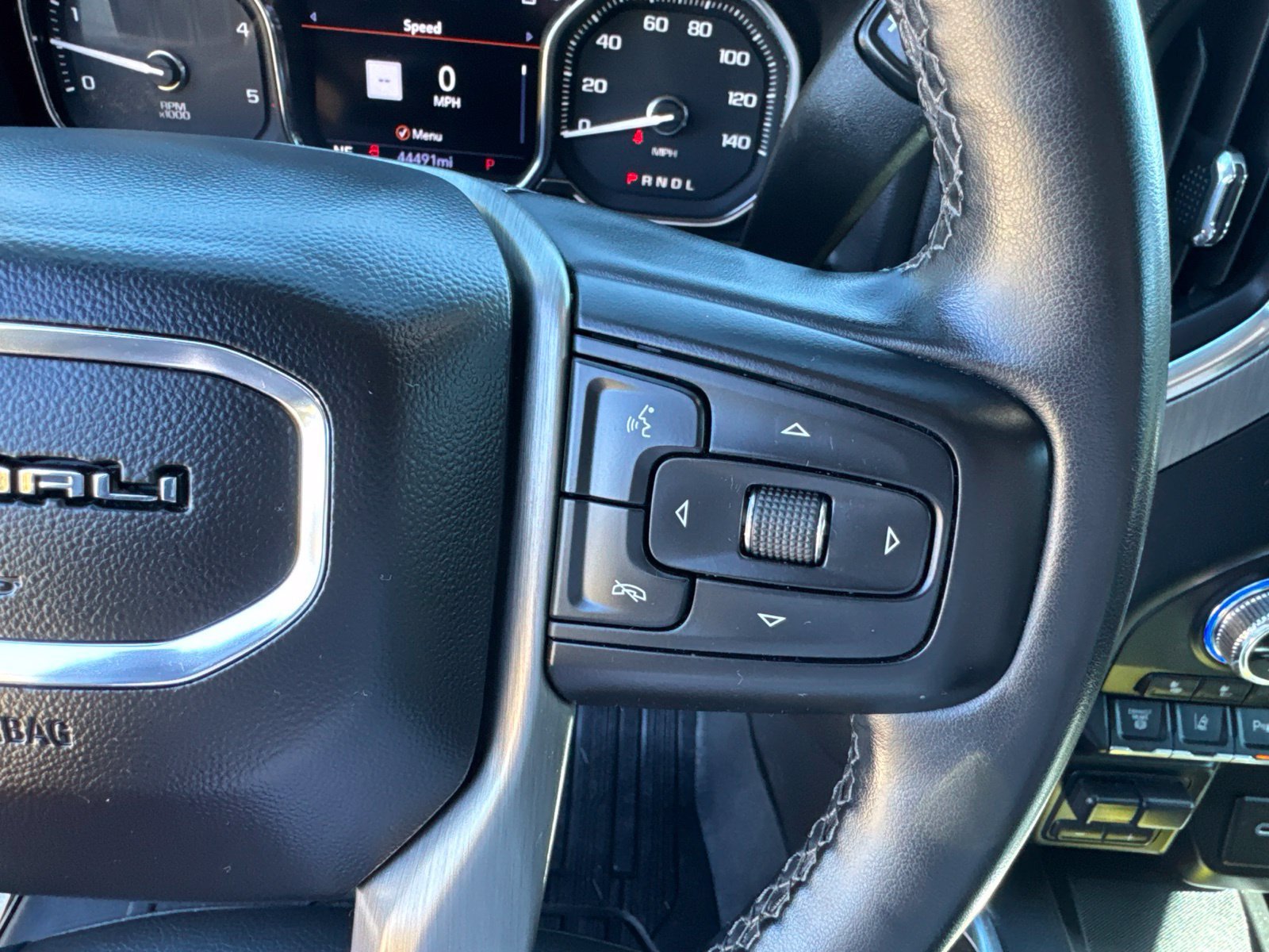Used 2023 GMC Sierra 3500 Denali w/ Denali Ultimate Package AWD/4WD image 27
