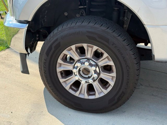 Used 2020 Ford F250 XL w/ STX Appearance Package AWD/4WD image 5