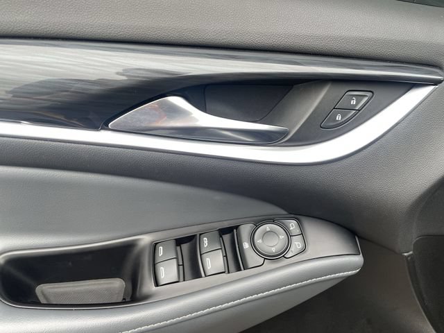 Used 2020 Buick Enclave Essence w/ Sound and Sites Package AWD/4WD image 15