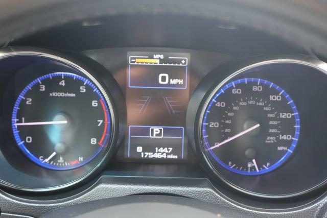Used 2017 Subaru Legacy 2.5i Limited AWD/4WD image 9
