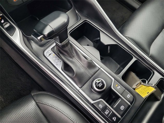 Used 2024 Kia Sorento S image 16