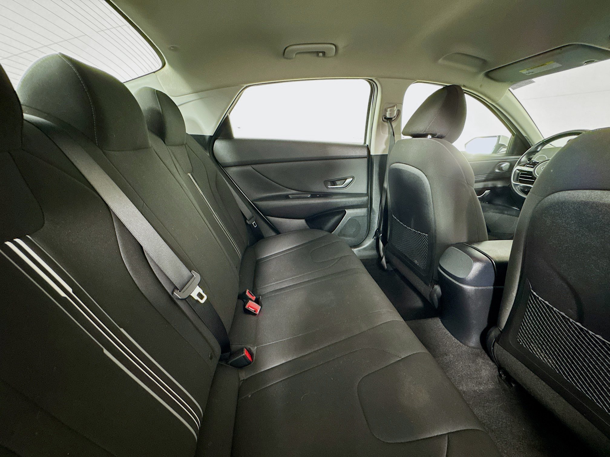 Used 2022 Hyundai Elantra SEL w/ Convenience Package FWD image 26