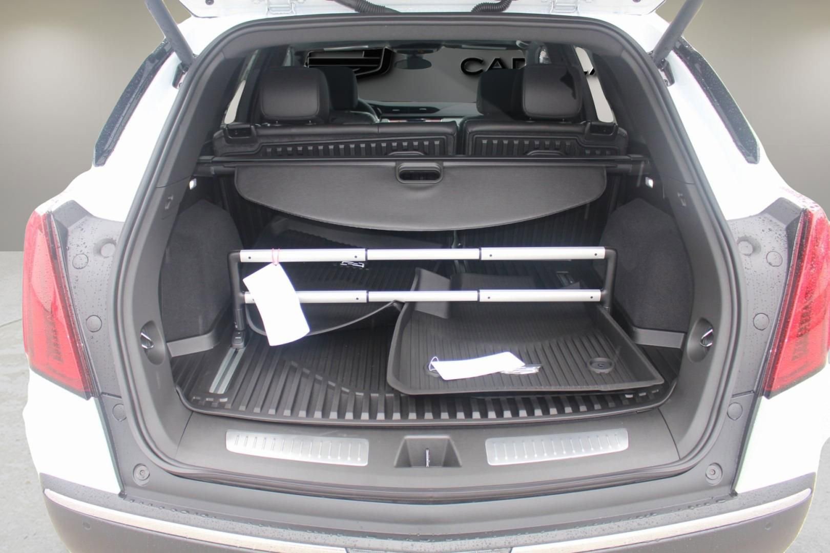 New 2025 Cadillac XT5 Premium Luxury w/ LPO, Floor Liner Package image 16