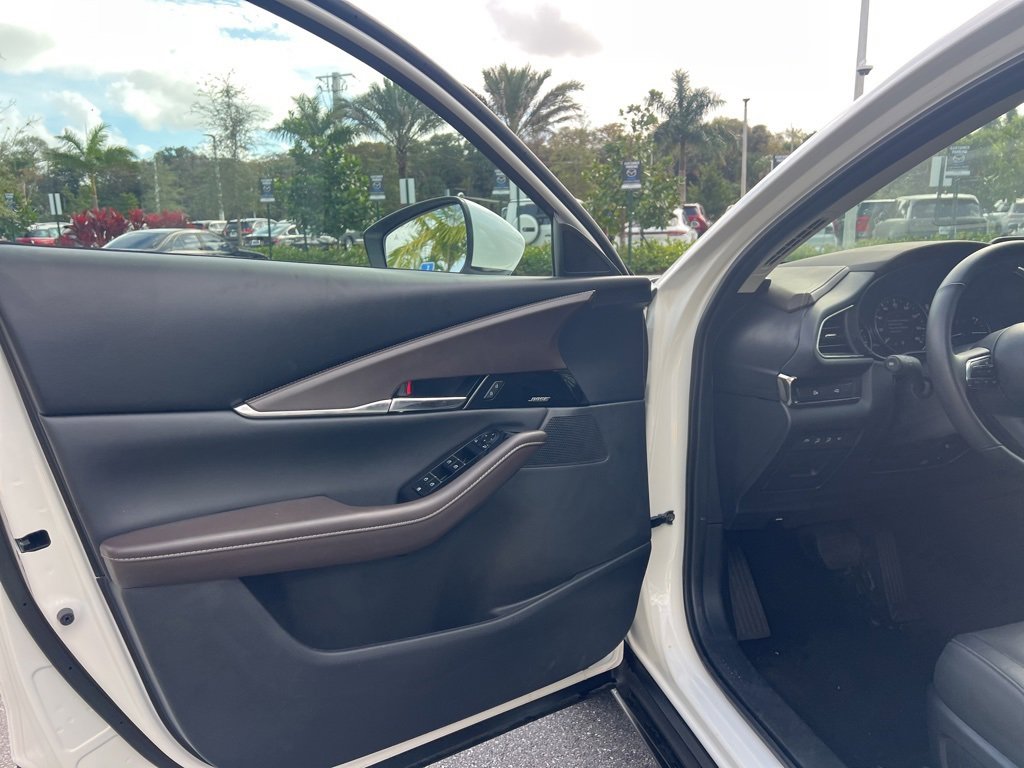 Certified 2025 MAZDA CX-30 AWD 2.5 S w/ Premium Package image 16