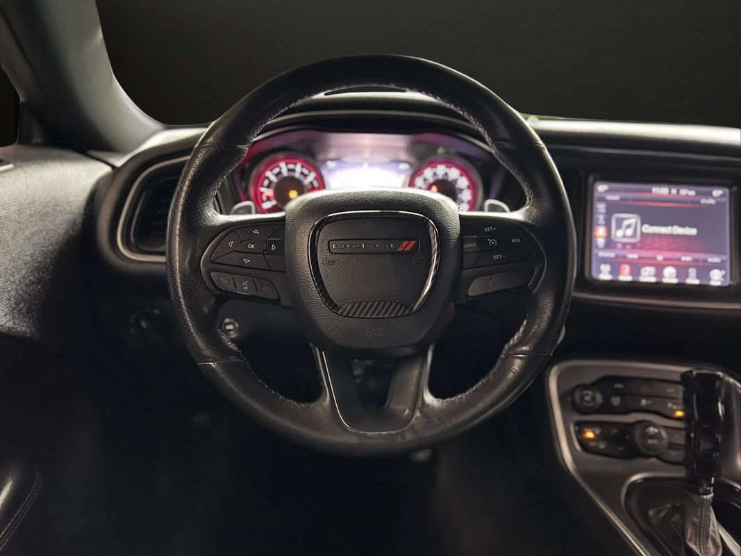 Used 2015 Dodge Challenger R/T Plus RWD image 27