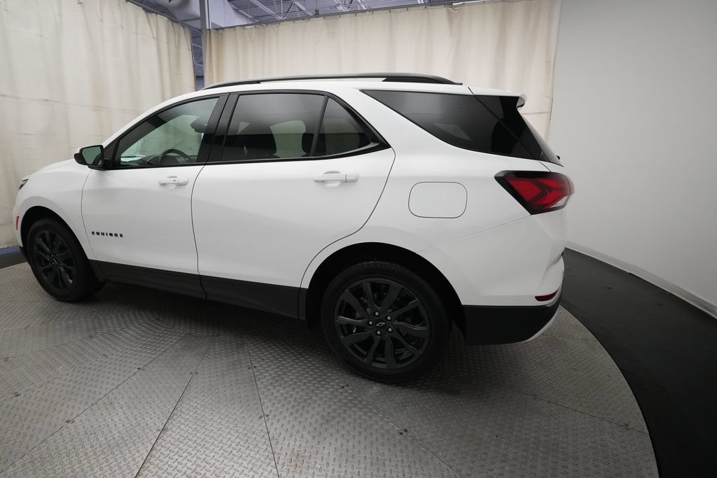 Used 2023 Chevrolet Equinox RS AWD/4WD image 33